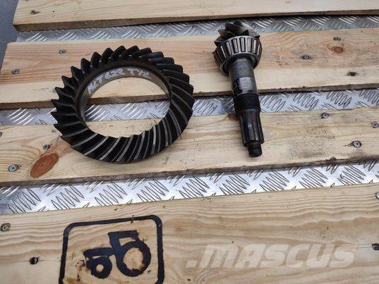 Manitou MLT 628 differential Axles