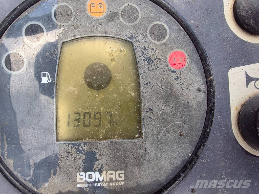 Bomag BW 120 AD-4 Tvåvalsvältar