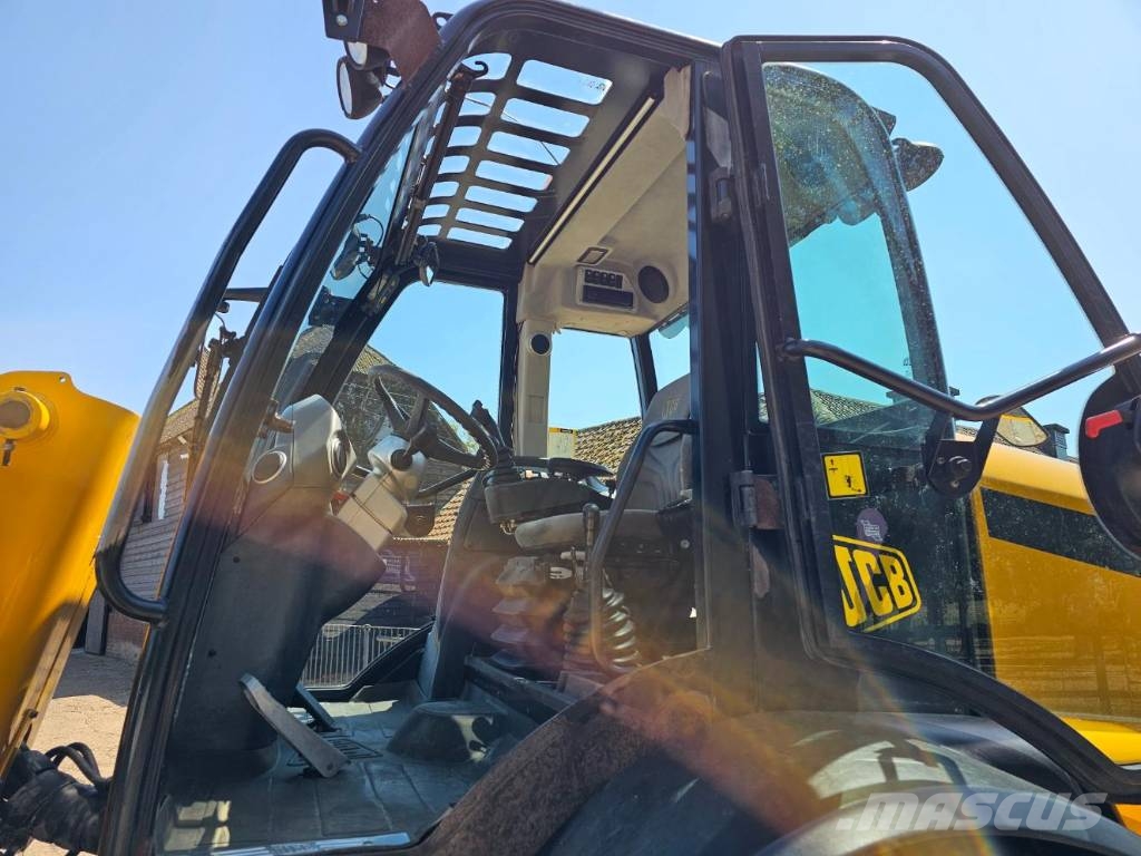 JCB TM 310 S Telescopic handlers