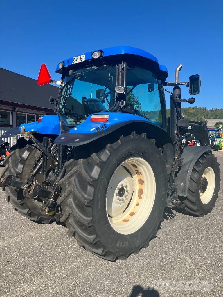 New Holland T 6040 Tractors