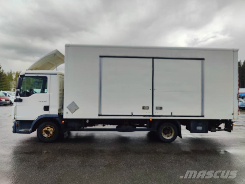 MAN TGL 8.180 Umpikorikuorma-autot