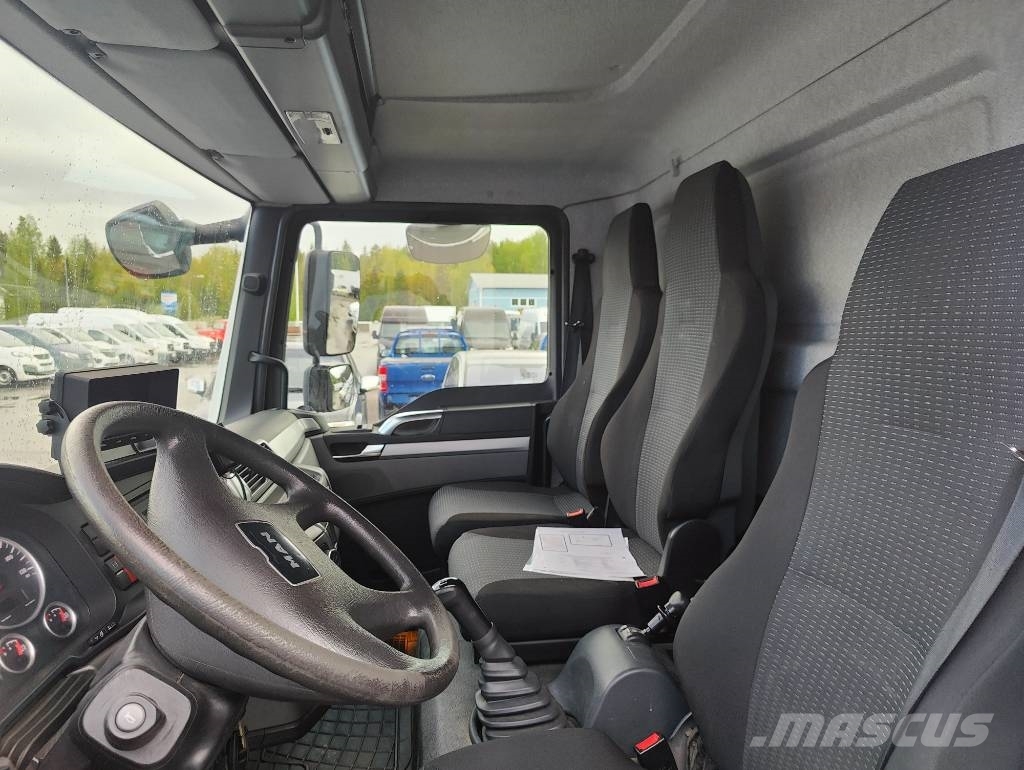 MAN TGL 8.180 Umpikorikuorma-autot