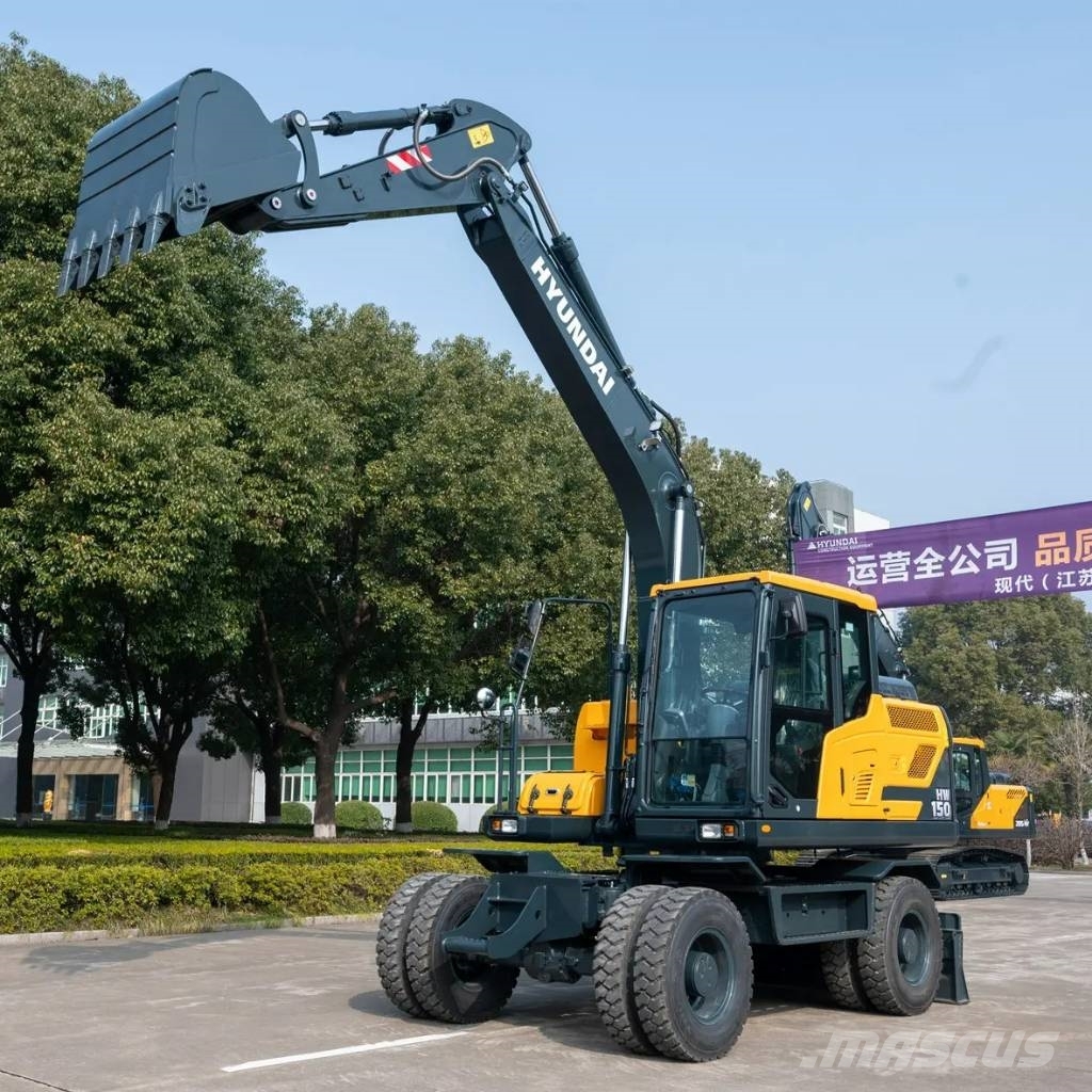 Hyundai HW 150 轮式挖掘机
