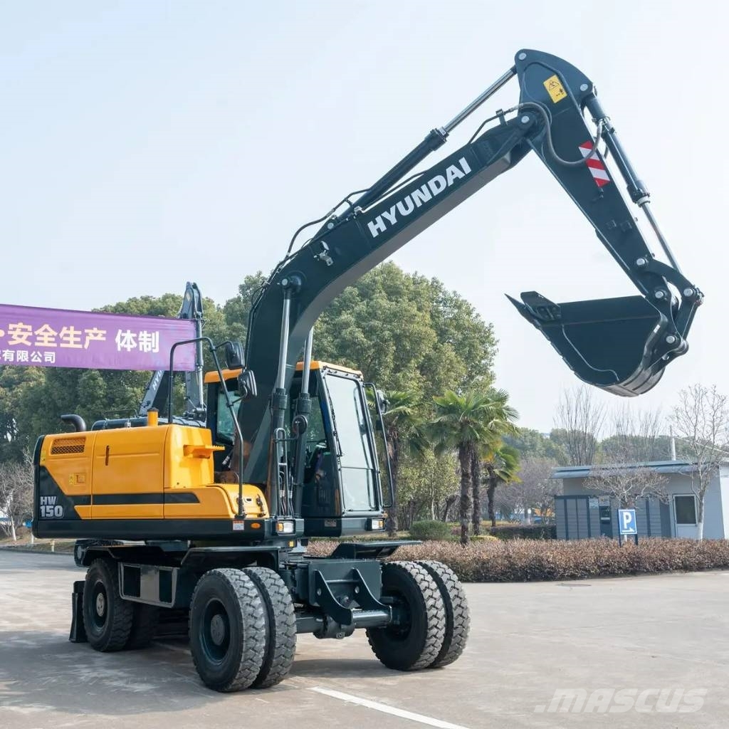 Hyundai HW 150 轮式挖掘机