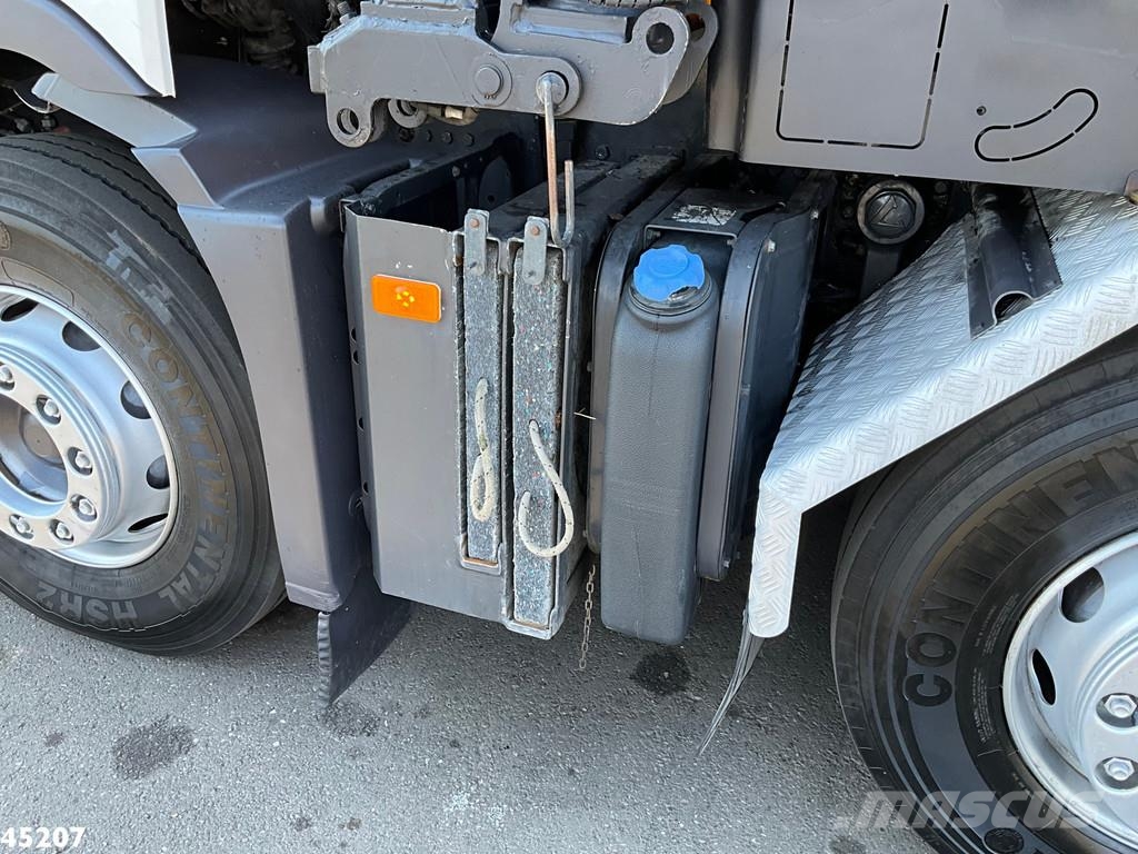 Volvo FH 500 8x4 Effer 65 Tonmeter laadkraan + Fly-Jib Kiper tovornjaki