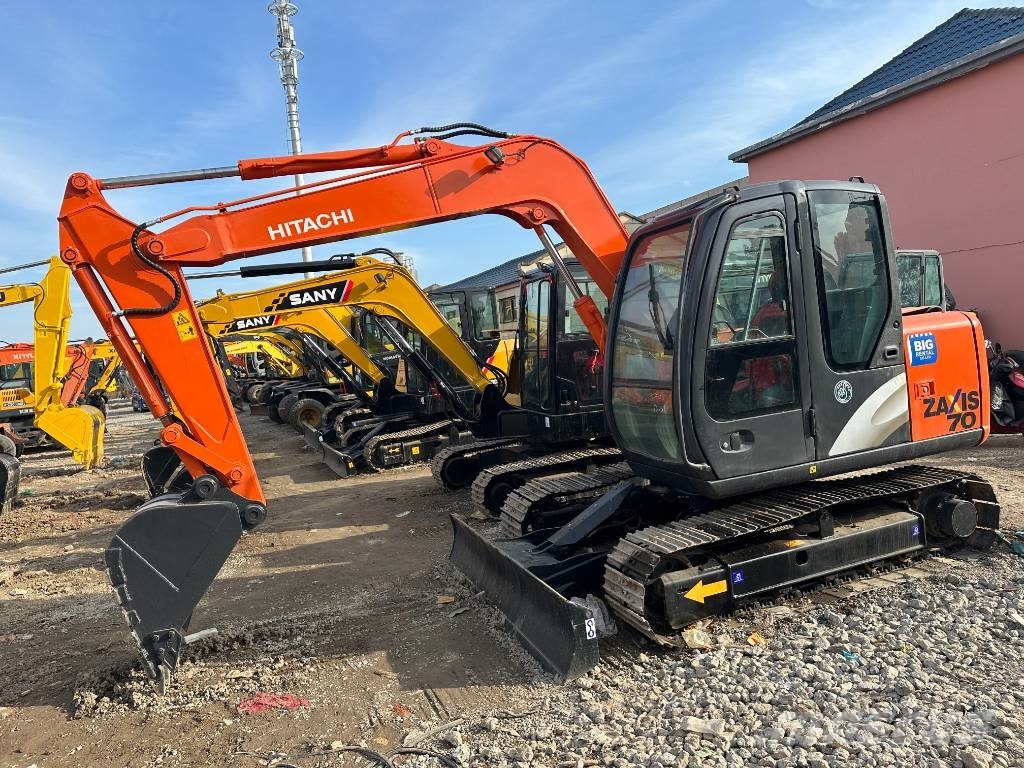 Hitachi ZX 70 Εκσκαφάκι (διαβολάκι) < 7t