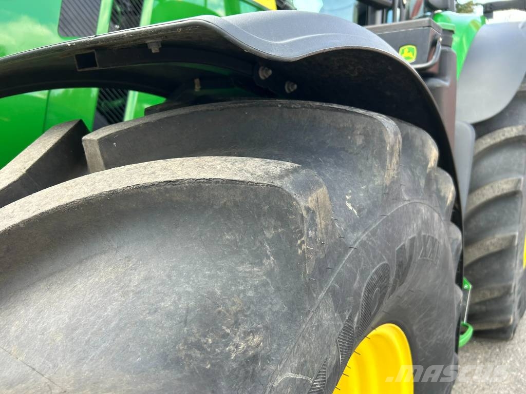 John Deere 6M 220 Tractores