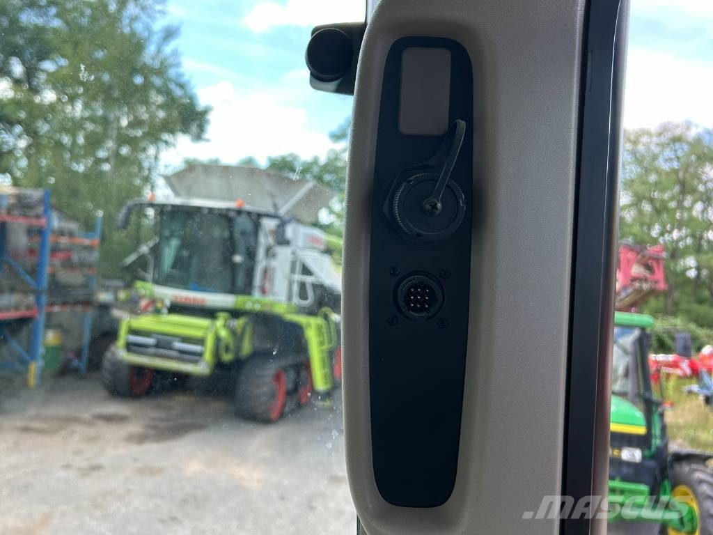 John Deere 6M 220 Tractores