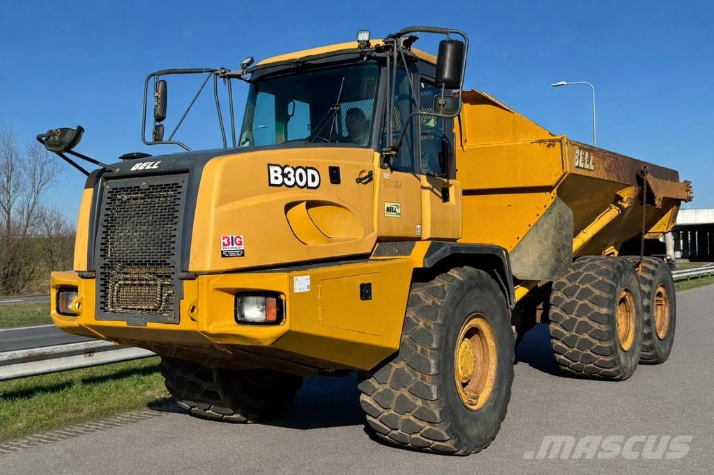 Bell B30D 铰接式自卸车