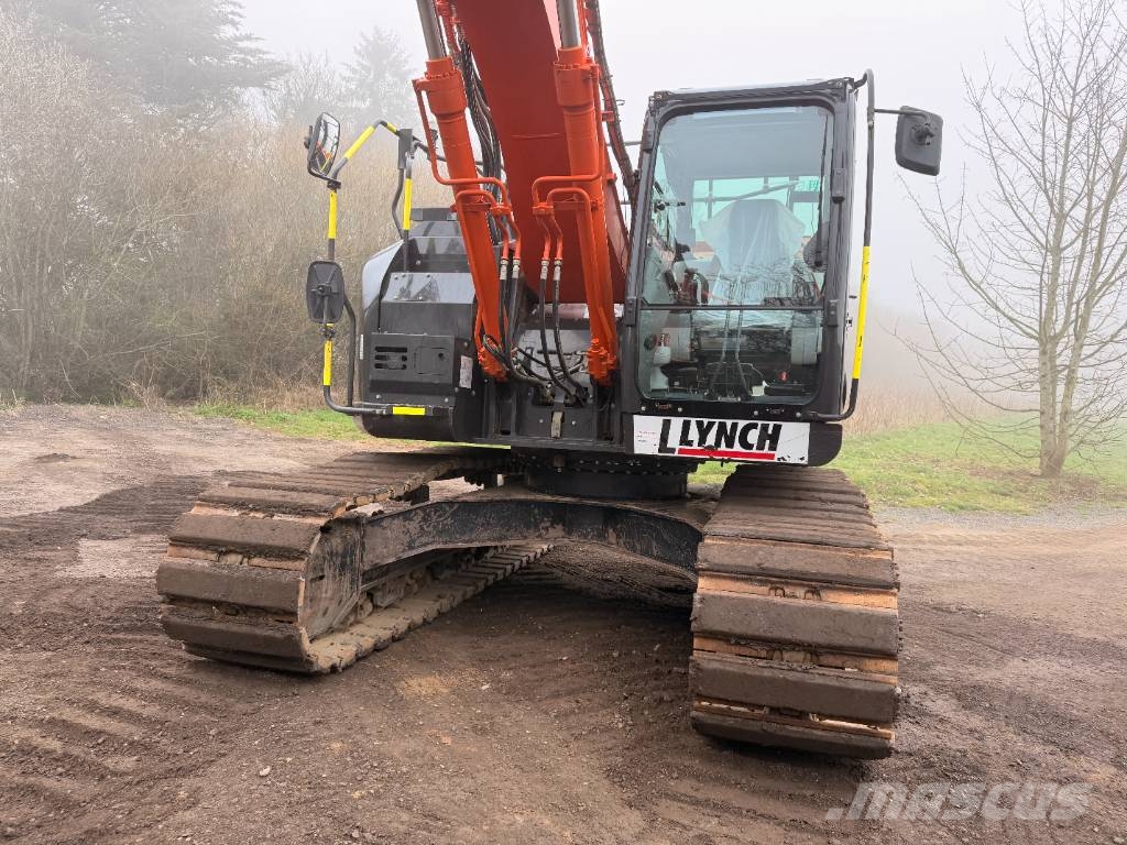 Hitachi ZX 225 US LC-6 with EC226 Engcon Kāpurķēžu ekskavatori