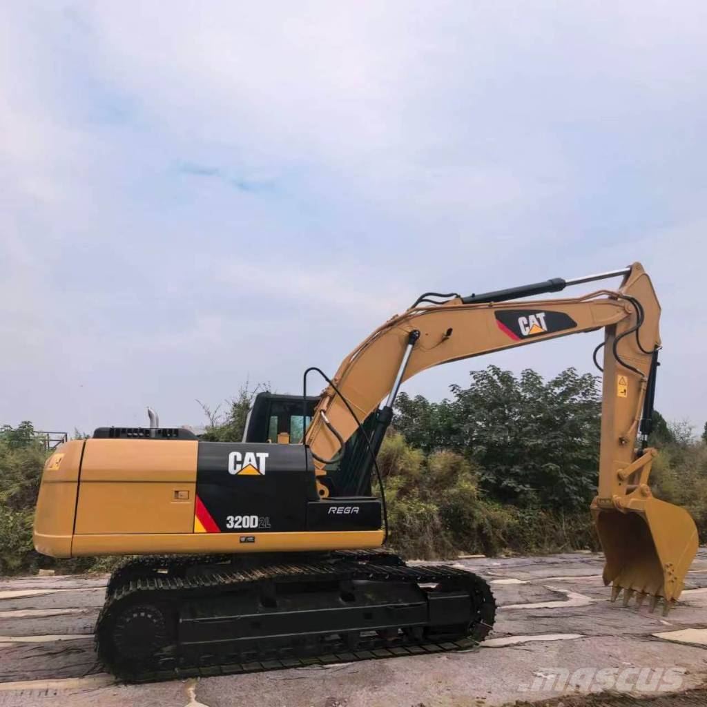 CAT 320 D L Gravemaskiner på larvebånd