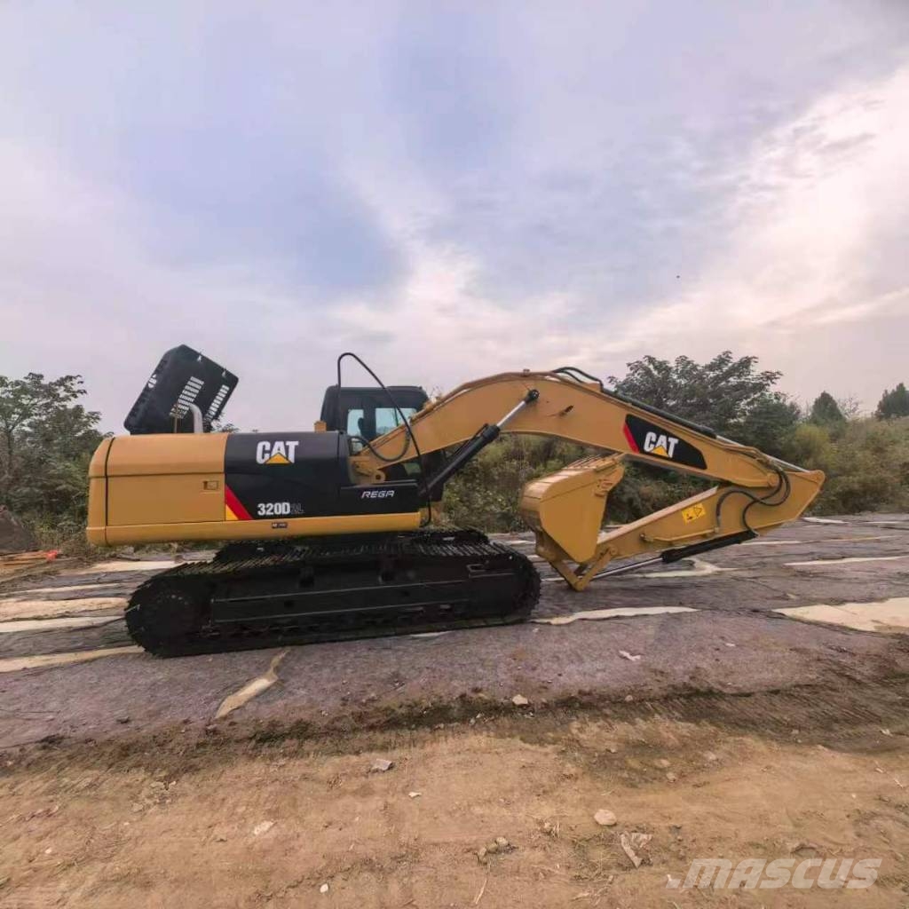 CAT 320 D L Gravemaskiner på larvebånd