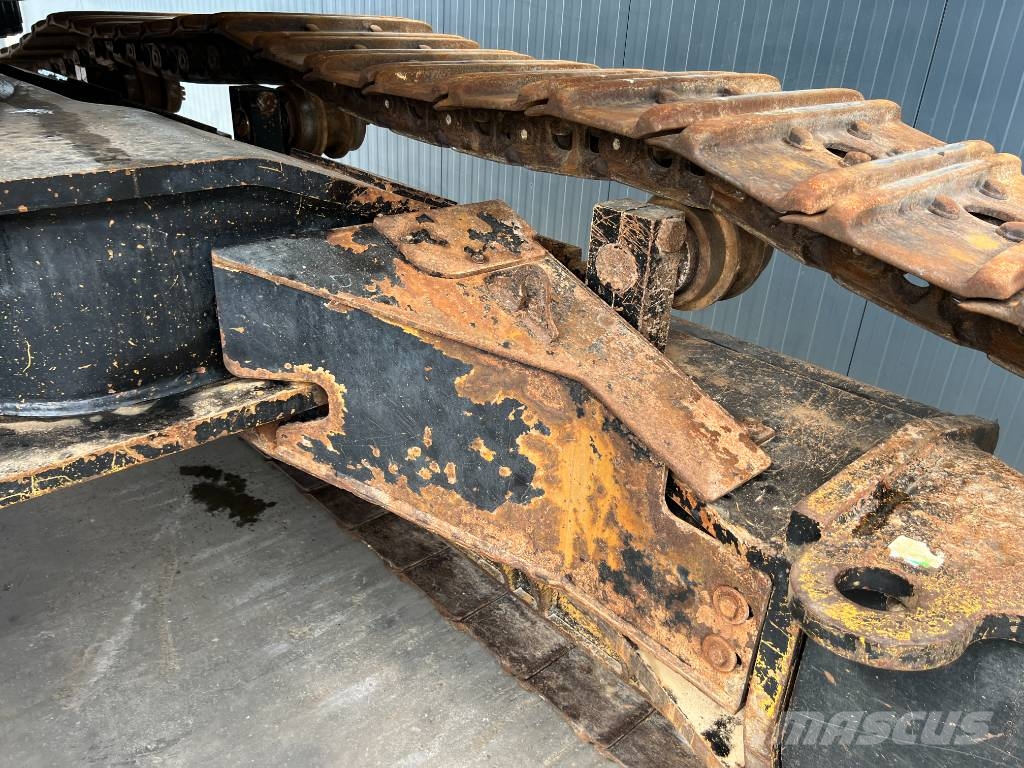 CAT 352F Bageri guseničari