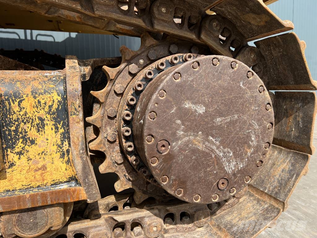 CAT 352F Bageri guseničari