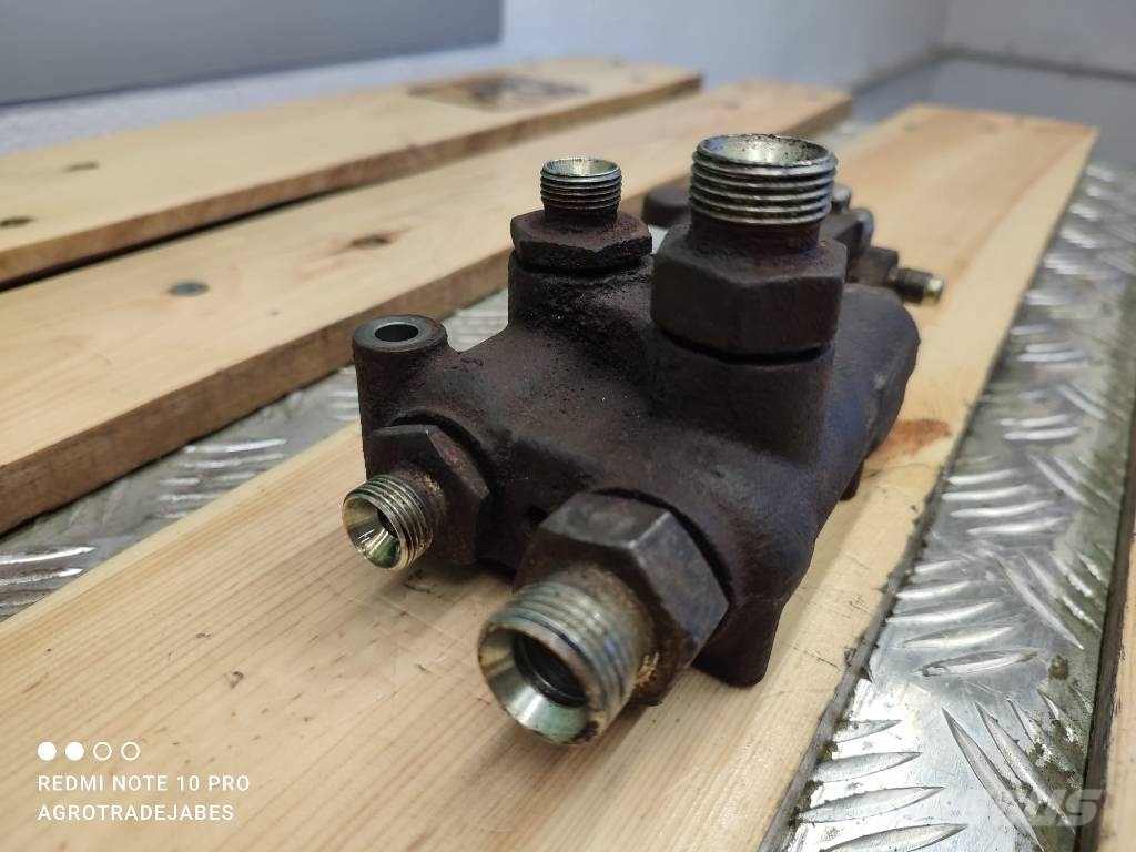 Rexroth Hydraulic valve 630416 Rexroth R 917 002 653 Hydraulik