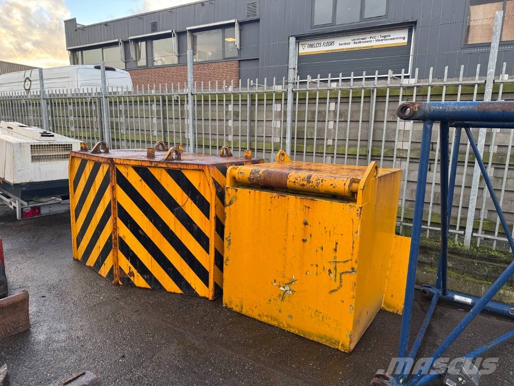 Sumitomo LS218RH 80 TONS 33M BOOM Guindastes de esteiras