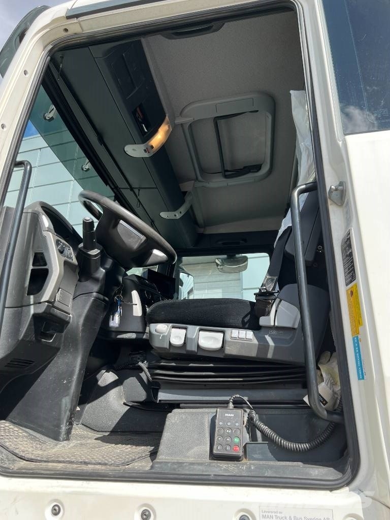 MAN TGX 35.480 8X4-4 BL 덤프 트럭