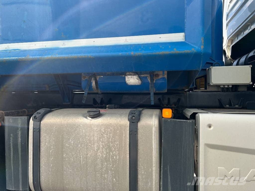 MAN TGX 35.480 8X4-4 BL 덤프 트럭