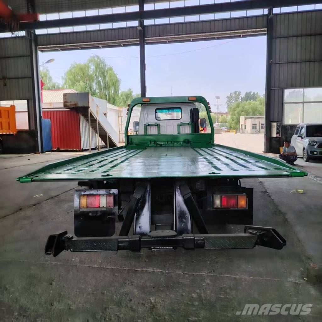 Isuzu recovery truck مركبات إصلاح الأعطال