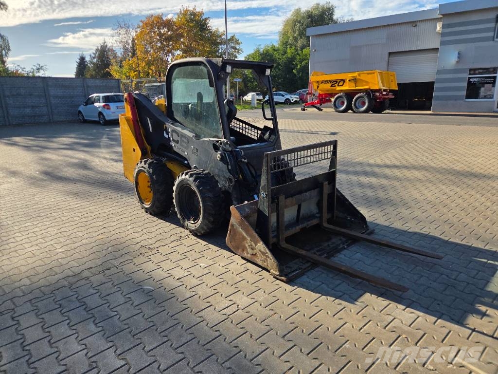 JCB 135 Skid steer loaders