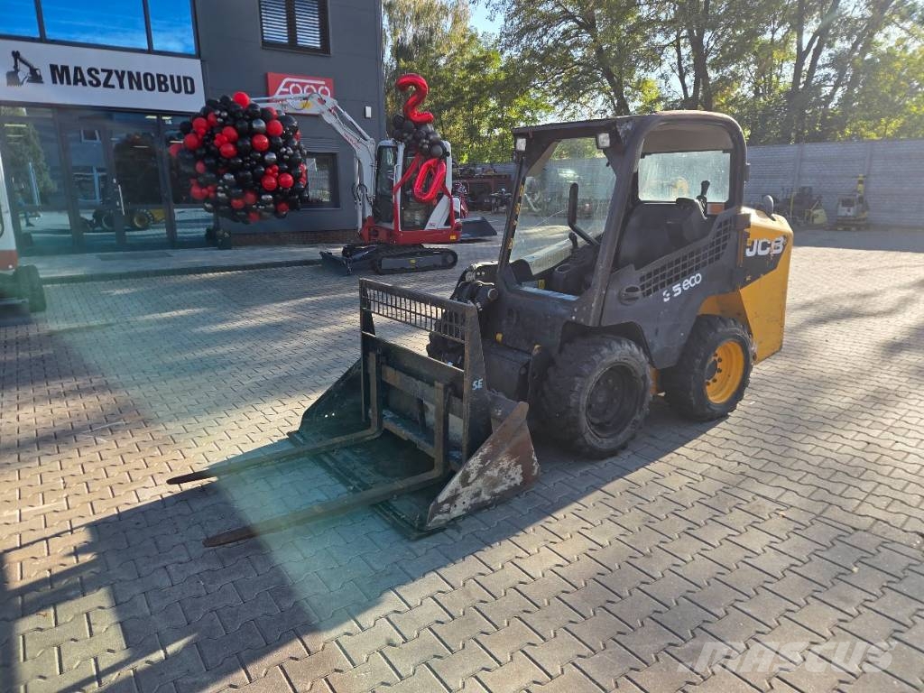 JCB 135 Skid steer loaders