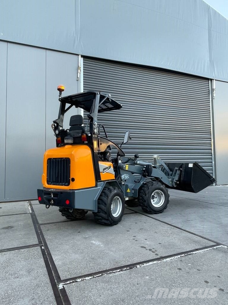 GiANT G 1500 X-tra Rataslaadurid