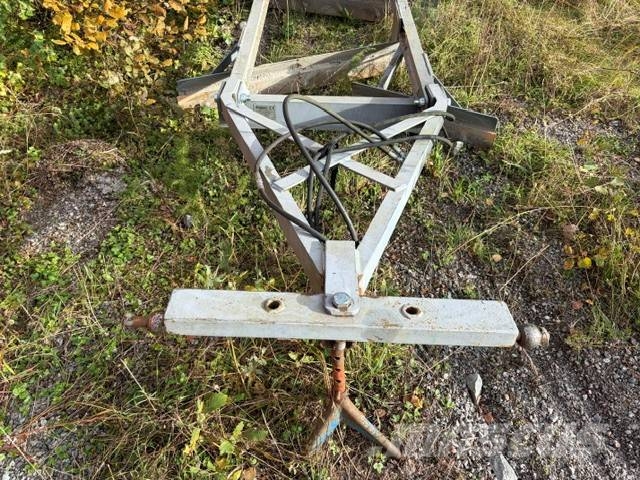 Helgstens Vägsladd B4-220 Planiergeräte