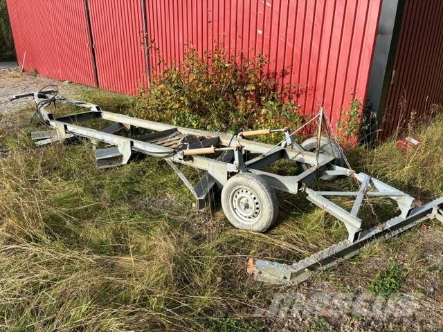 Helgstens Vägsladd B4-220 Planiergeräte