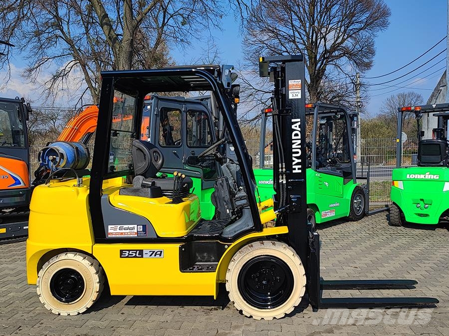Hyundai 35L-7A LPG forklifts