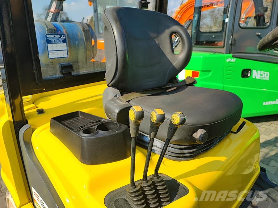 Hyundai 35L-7A LPG forklifts