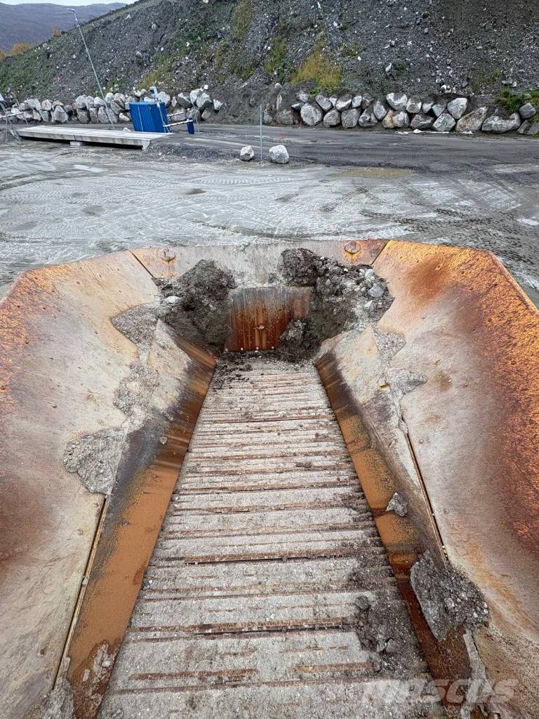 Keestrack Apollo Jaw Crusher with Frontier Screener جراشات