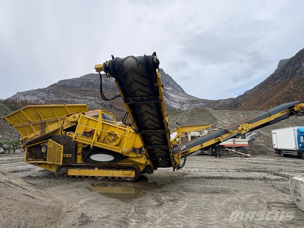 Keestrack Apollo Jaw Crusher with Frontier Screener جراشات
