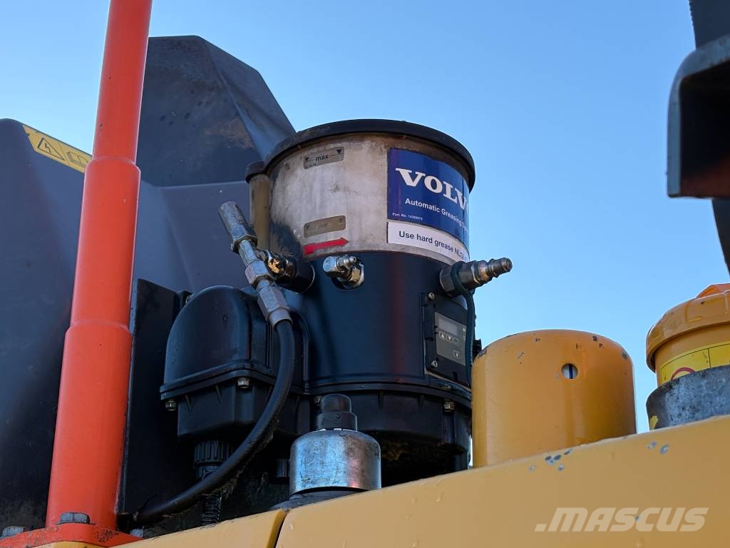 Volvo EC 140 ELM Pelle sur chenilles