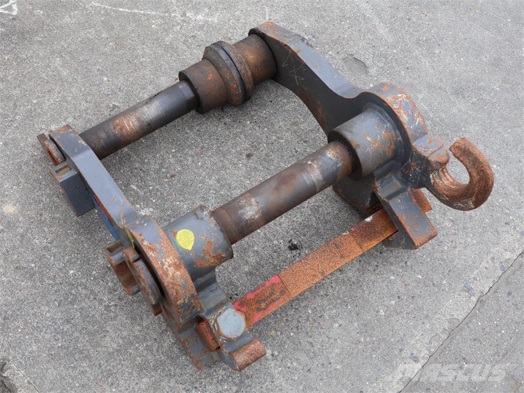  SCHNELLWECHSELEINRICHTUNG Farm machinery