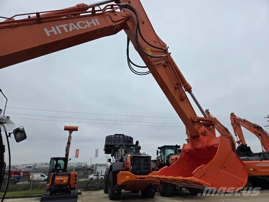 Hitachi LANDCROSS ZX130-7, 2025, rotation+breaker lines Raupenbagger