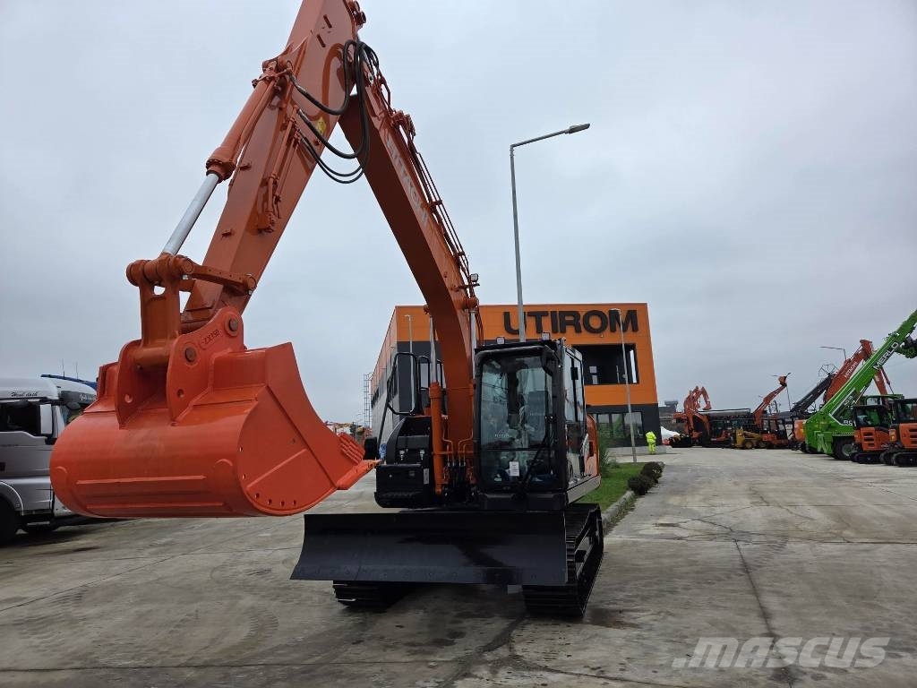 Hitachi LANDCROSS ZX130-7, 2025, rotation+breaker lines Raupenbagger