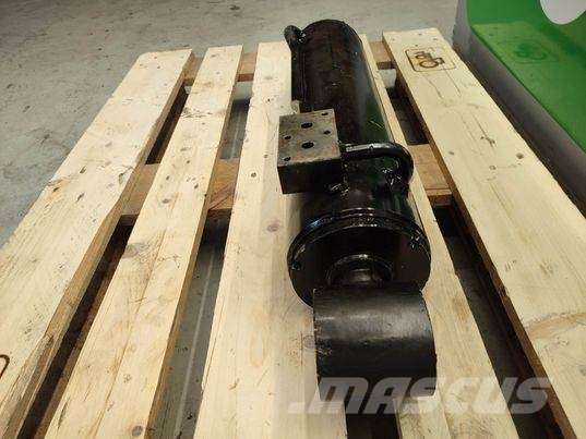 Manitou MLT 634 actuator levelling spoon Výložníky a lyžice