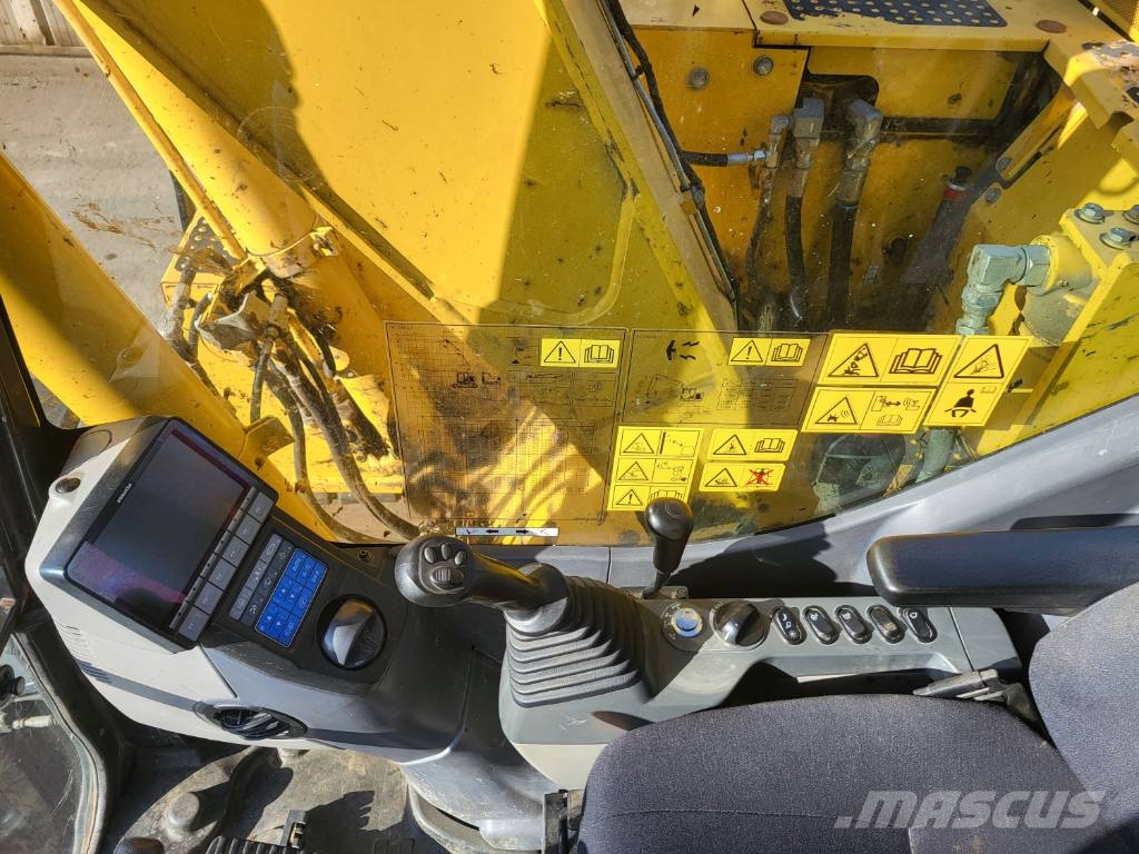 Komatsu PC138US-11 Гусеничные экскаваторы