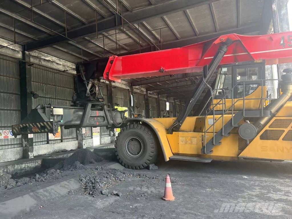 Sany SRSC45V Ton China Largest Supplier Reach stackers