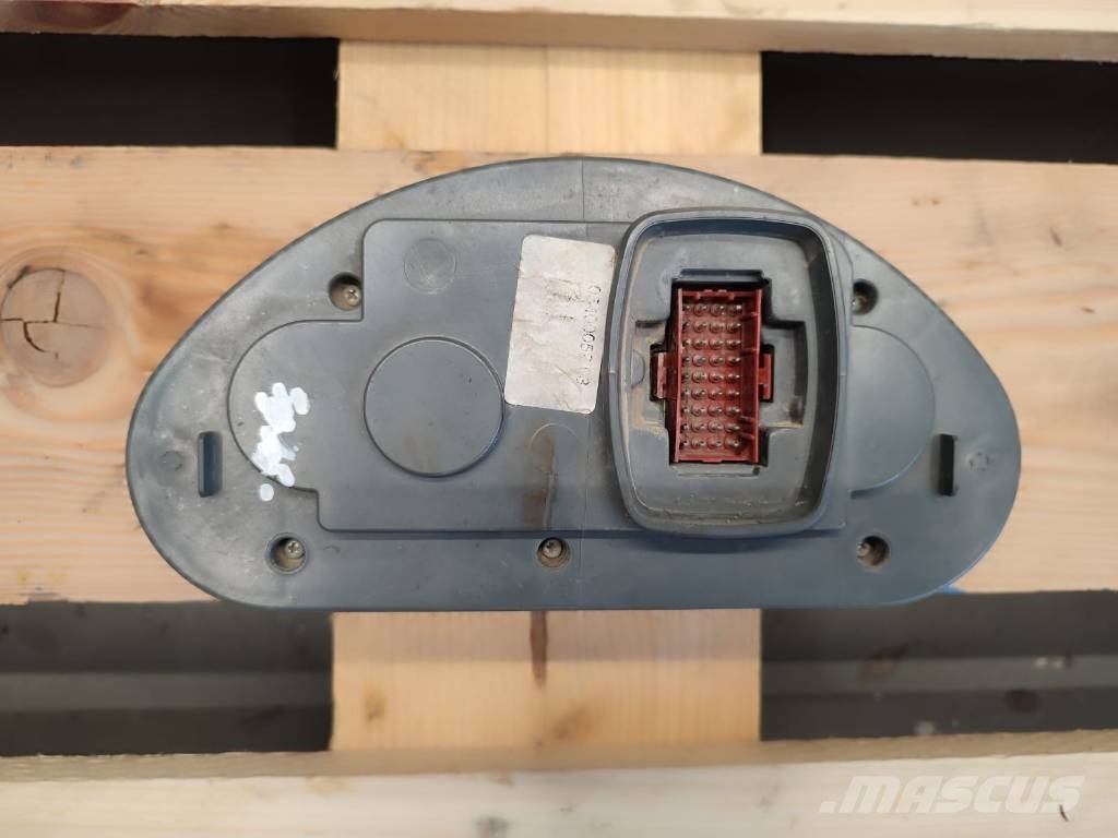 Genie Control panel 56 0016 0105GT GENIE GTH-2506 Kabine i unutrašnjost