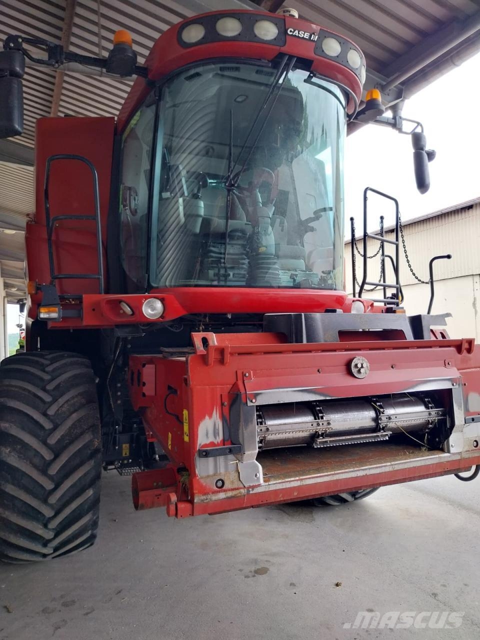 Case IH AF 8120 حصادات