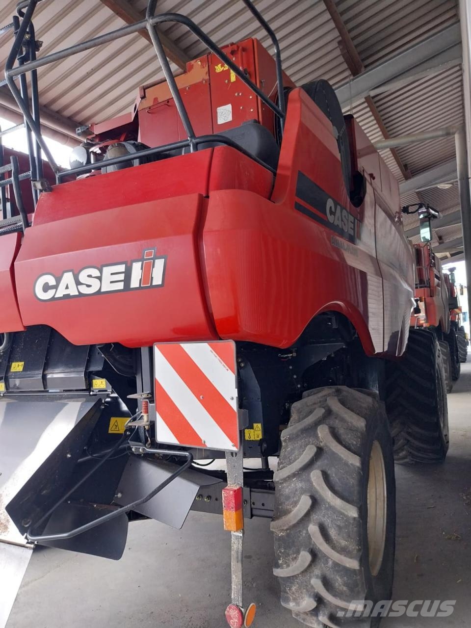 Case IH AF 8120 حصادات