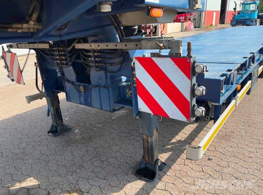 Goldhofer STZ-MPA-6 Low loader-semi-trailers