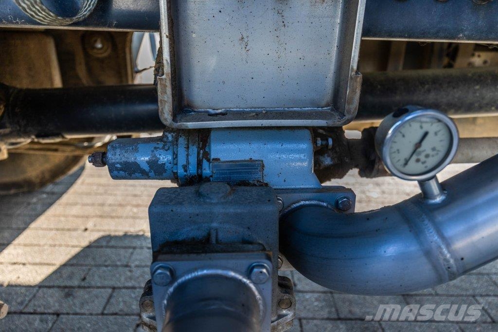 Volvo FM 500 +MAGYAR 13.500 L /3COMP Camiones cisterna
