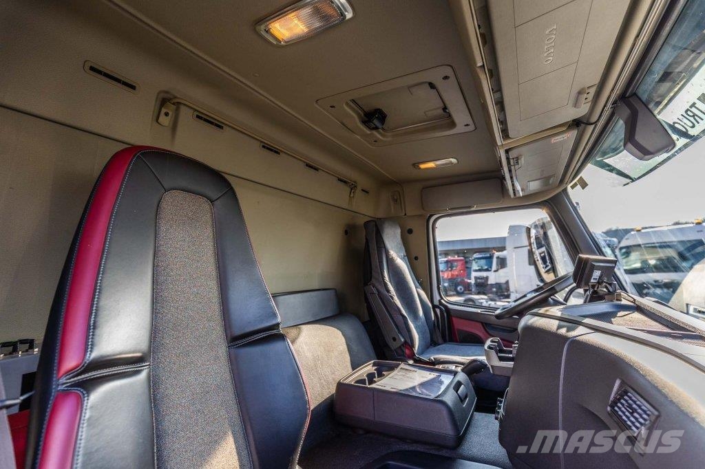 Volvo FM 500 +MAGYAR 13.500 L /3COMP Camiones cisterna