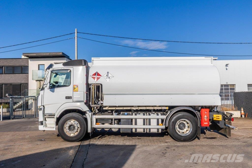 Volvo FM 500 +MAGYAR 13.500 L /3COMP Tartályos teherautók