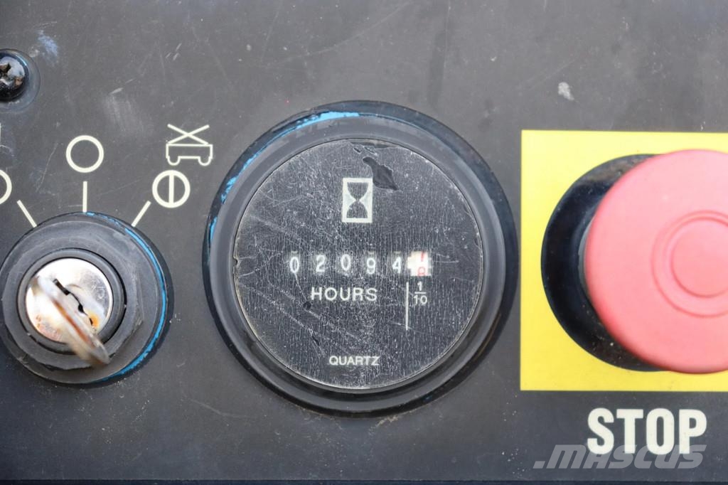 Genie GS-3369 RT Schaarhoogwerkers