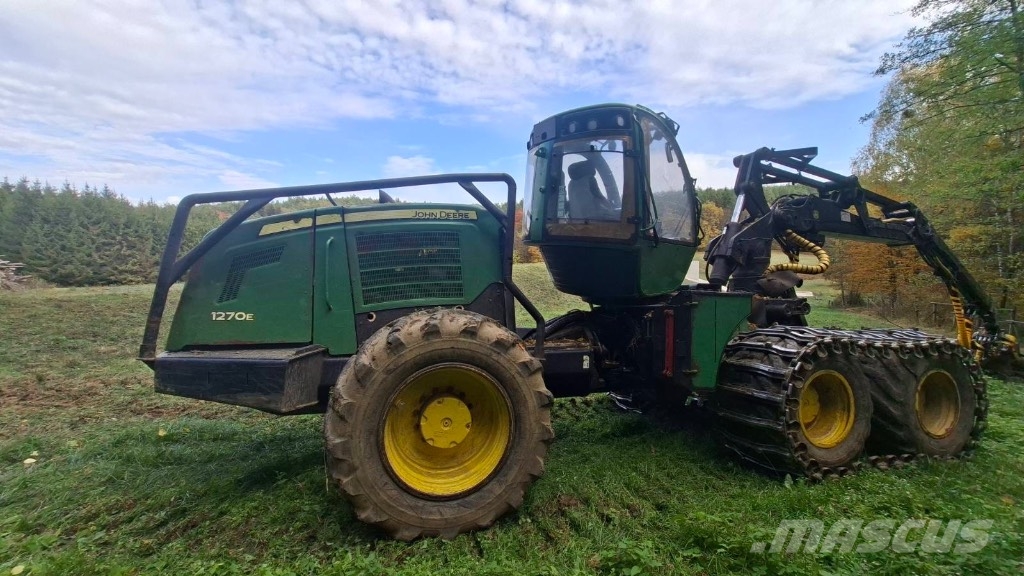 John Deere 1270 E 收穫機