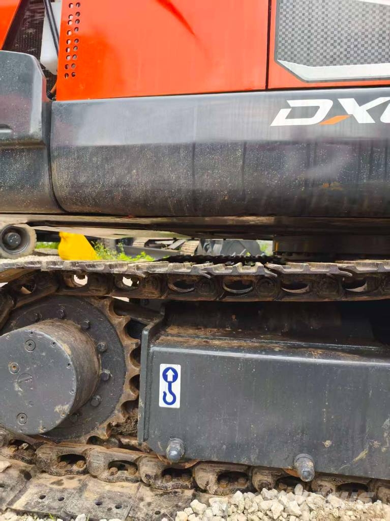 Doosan DX 60-9 C ミニ油圧ショベル 7t以下（ミニユンボ・ミニディガー）