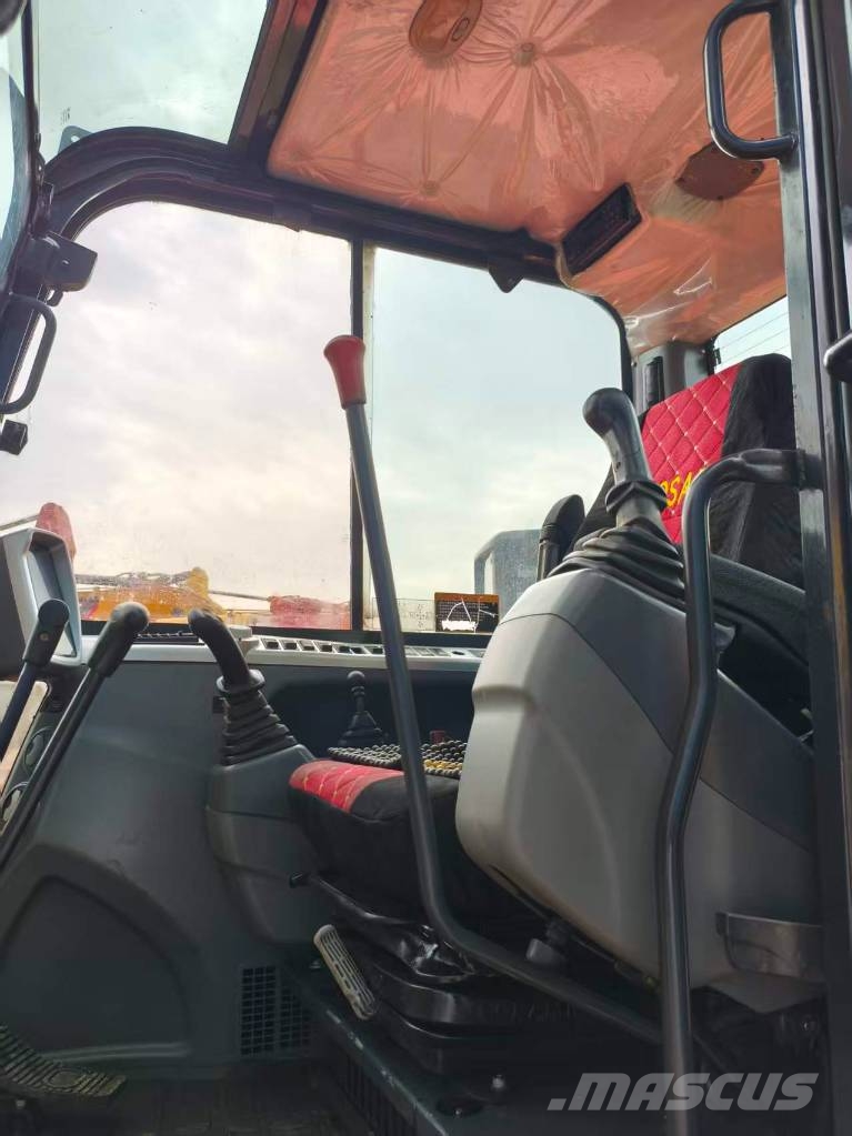 Doosan DX 60-9 C ミニ油圧ショベル 7t以下（ミニユンボ・ミニディガー）